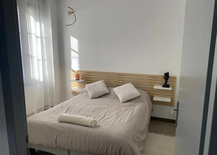 Modern And Cosy 아파트 *